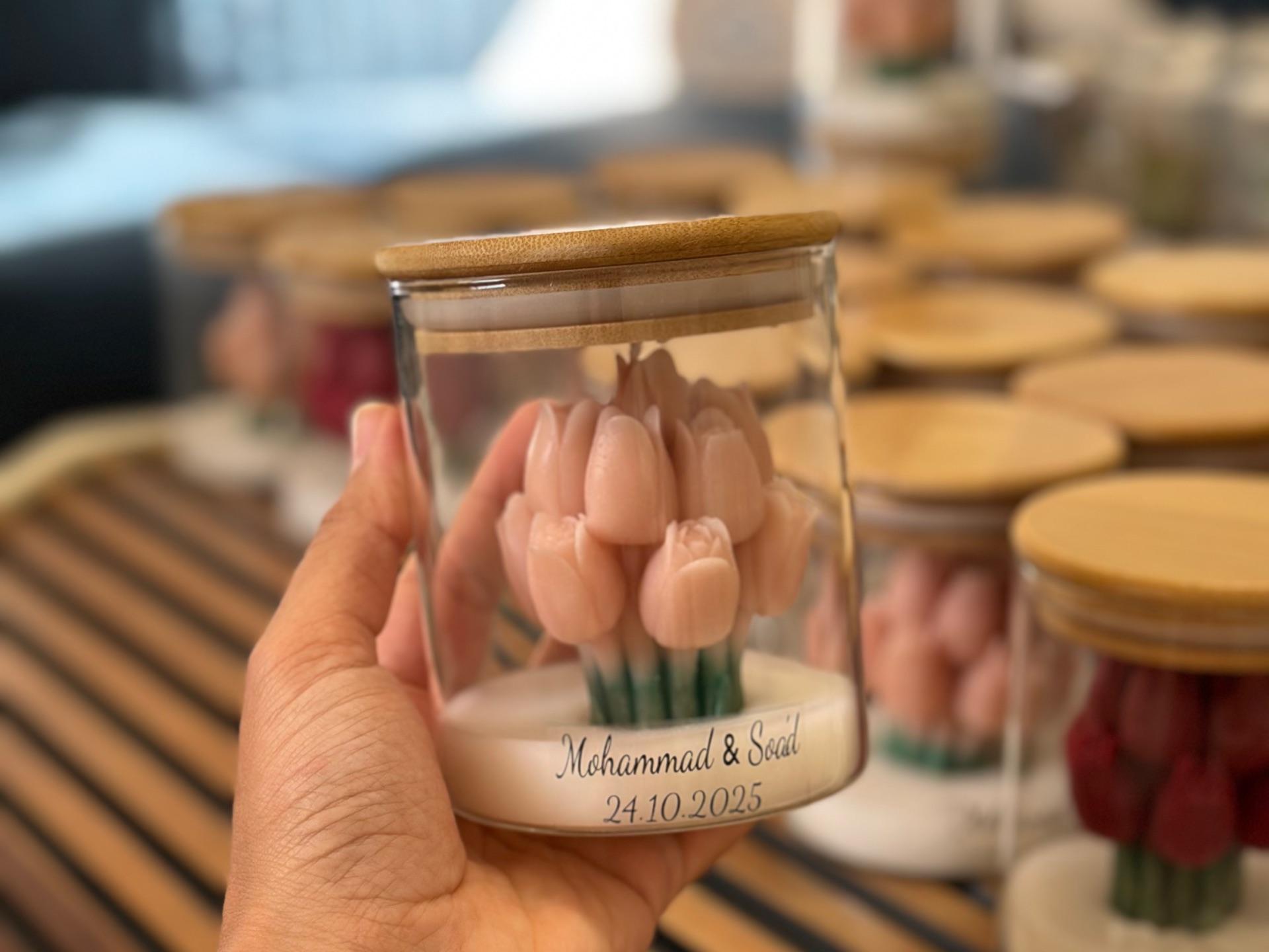 مرطبان زجاج - مع شمعه توليب 
