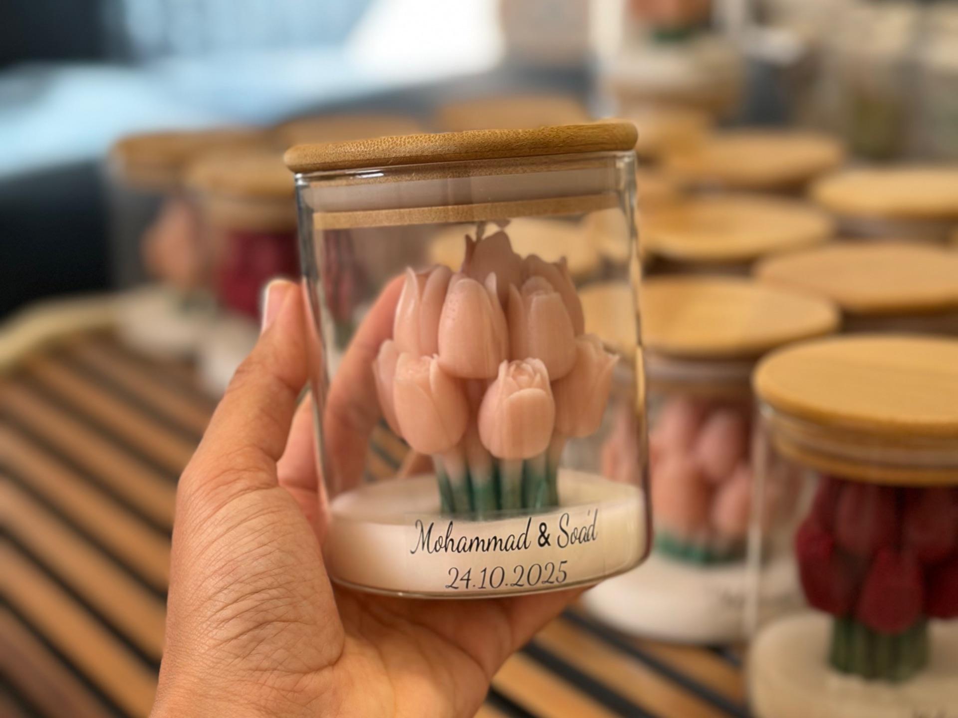 مرطبان زجاج - مع شمعه توليب 