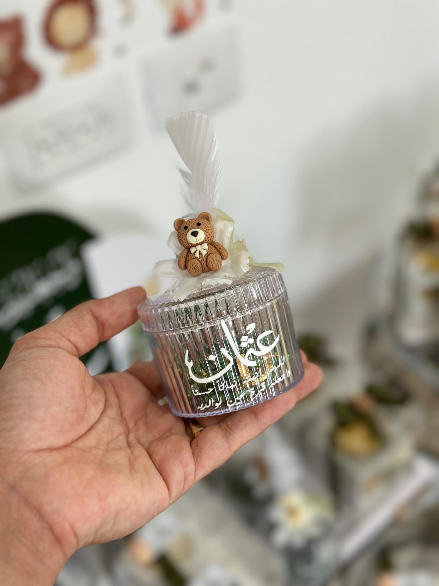 علبه اكريلك مع مسبحة لولو